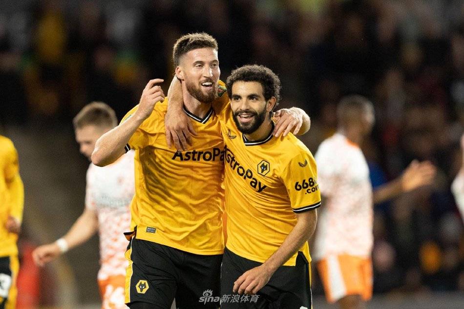 更是球员在 更是球员在