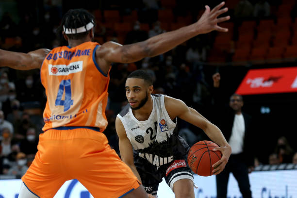 反向上演 反向上演